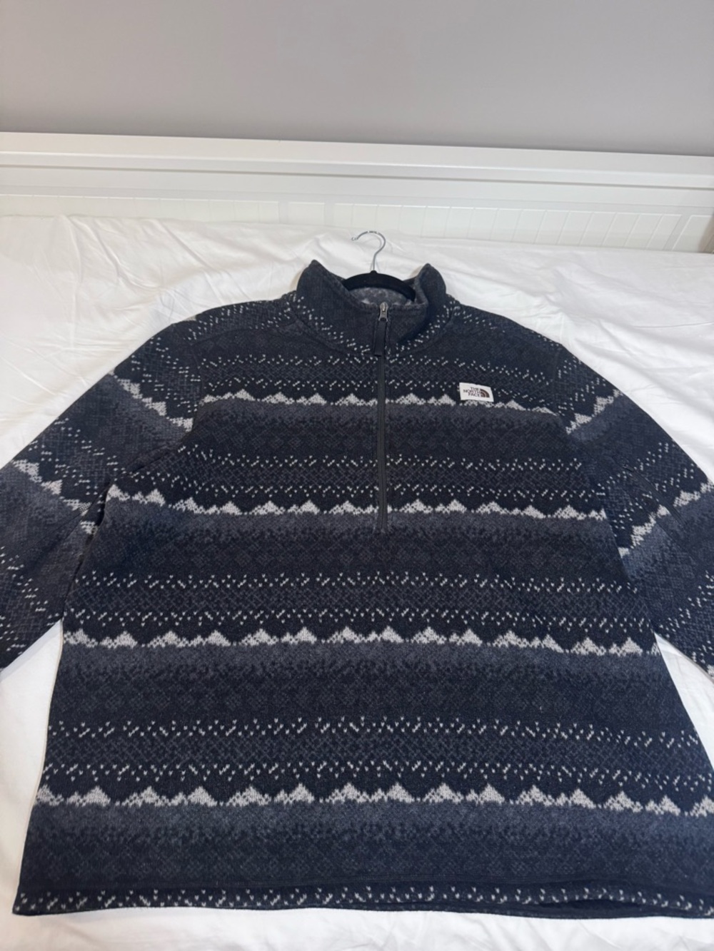The North Face Men’s Black & Gray Patterned Half-Zip Sweater
